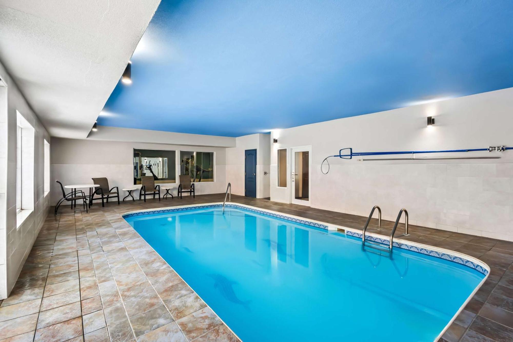 Best Western Fort Wayne Inn & Suites North Εξωτερικό φωτογραφία